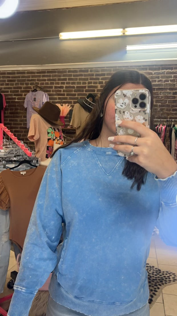 Karlie Pullover