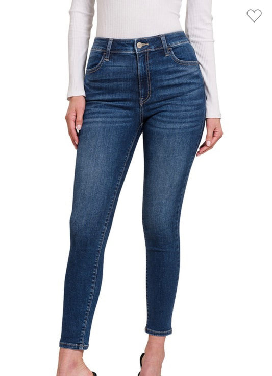 Nadia Jeans