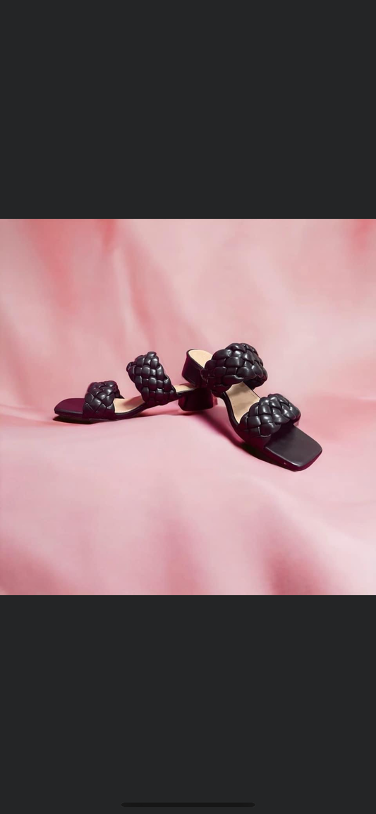 Nadia Sandal- Black