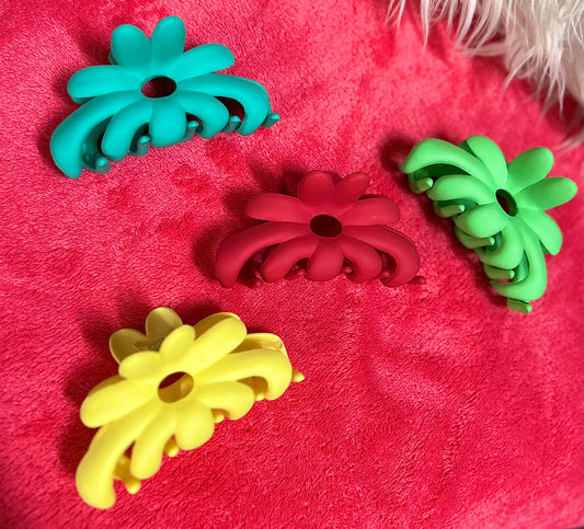 Flower Claw Clip