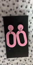 Load image into Gallery viewer, Clay Circle Earrings

