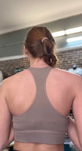 Susan Keyhole Crop