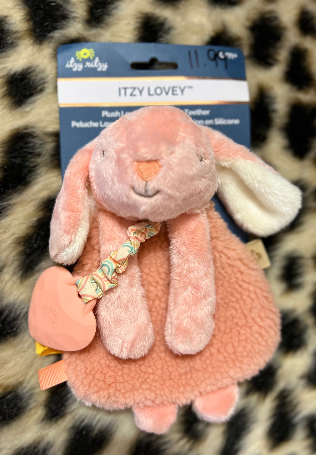 Itzy Lovey